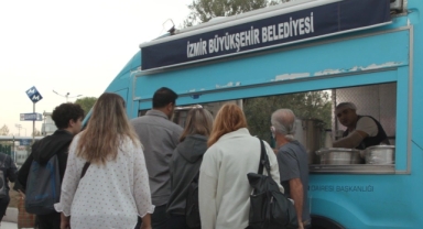 İzmir Büyükşehir Belediyesi'nden gençlerin içini ısıtacak hizmet