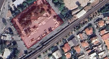 İzmir'de Hazine'den satılık vergi dairesi