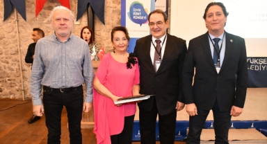 İzmir’de Yaşlı Hakları ve Sosyal İçerme Çalıştayı