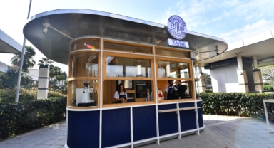 İzmirli gençlere “İzmirli Kahve”