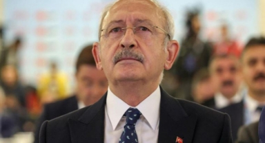 Kemal Kılıçdaroğlu biyografisini güncelledi 