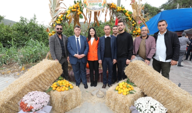Mandalina Festivali Coşkuyla Gerçekleşti