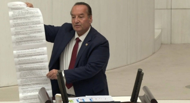 Meclis’te 2 metre suç örgütü listesi