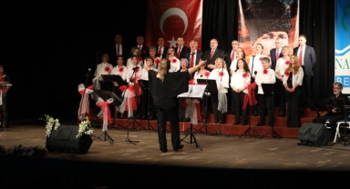 Narlıdere'de 'Gönülden Dile' konseri