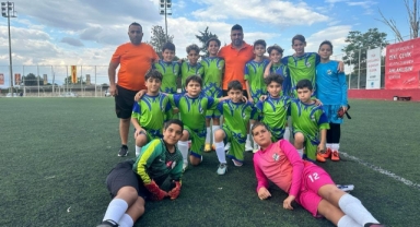 Narlıdere'nin minikleri Play-Off'u garantiledi 