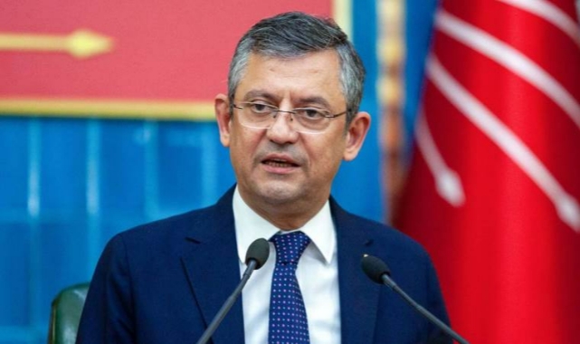 Özel'den DİSK'in yürüyüşüne destek: