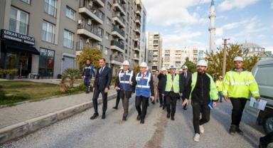 Soyer'den kentsel dönüşüm müjdesi: 3 bin 500 birim tamamlanacak