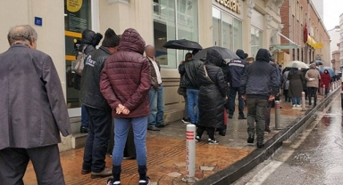 Aile Bakanı Göktaş’tan yoksulluğa övgü