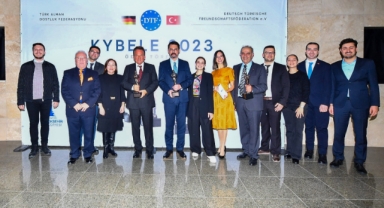 Alman-Türk Dostluk Federasyonu’ndan Başkan Soyer’e “Kültür Ödülü”