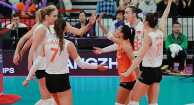 Eczacıbaşı VB finalinde şampiyon final setiyle belli oldu