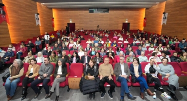 Gaziemir’de Sindirim Sistemi Sağlığı ele alındı