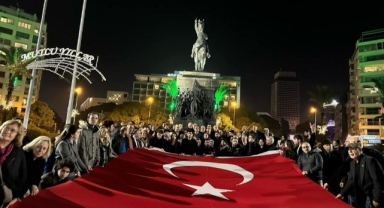 İYİ Parti İzmir'den teröre lanet yürüyüşü: 