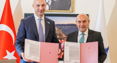 İzmir Büyükşehir Belediyesi çocuk dostu kent için UNICEF ile protokol imzaladı