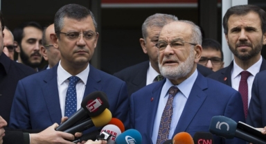 Karamollaoğlu'dan CHP Genel Başkanı Özel'e teşekkür