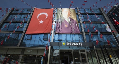 Kürşad Zorlu duyurdu: İYİ Parti'de istifa edenler ve görevden alınanların yerine gelenler belli oldu