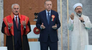 Mehmet Ocaktan: “Onlar kendilerini, Allah’ın Türkiye şubesi olarak gördükleri için..”