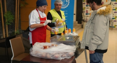 Menemen Belediyesi'nden öğrenci dostu uygulama 