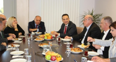 Olgun Atila: “Kentimizin yönetiminde Meslek Odaları da Söz Sahibi Olacak”