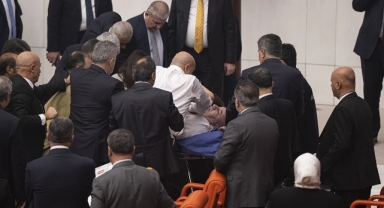 Saadet Partisi duyurdu: Hamas liderinden Karamollaoğlu’na taziye telefonu 