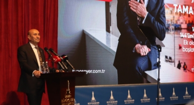 Soyer'den 4,5 yıl sunumu: 165 projenin 144'ünü tamamladık