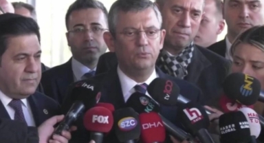 Yüksek hayati riski devam eden Hasan Bitmez'e Özgür Özel'den ziyaret