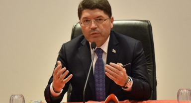 Adalet Bakanı Tunç: İzmir, AK belediyeciliğe susamış