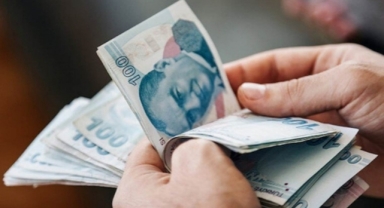 AK Parti’den emekliye ek zam açıklaması