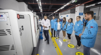 Başkan Batur: Gençlerin istihdamına yönelik projelere her zaman hazırız