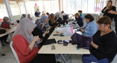 Başkan Sandal: “Güçlü kadın, güçlü Bayraklı”