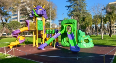 Bayraklı'nın 21 yeni parkı hizmete açılıyor