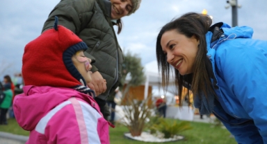 Efes Selçuklu çocuklara karne hediyesi: Yarıyıl Çocuk Şenliği