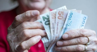 En düşük emekli aylığına düzenleme mi geliyor? 