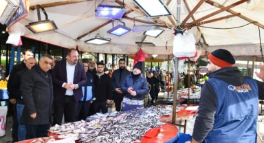 Gümrükçü açılışı yaptı müjdeyi verdi: Tüm pazar yerlerinin üzeri kapatılacak