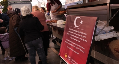 İl Başkanı Doğan da katıldı… İYİ Parti Karabağlar'dan şehitler için lokma hayrı