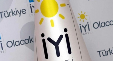 İYİ Parti İzmir'de kadro değişti