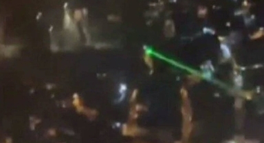 İzmir'de iniş hazırlığı yapan uçağa lazer tutuldu