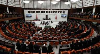 Milletvekillerinin yeni maaşı 200 bin lirayı geçti