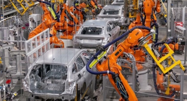 Otomotivde ihracatın yüzde 90'ı altı kentten