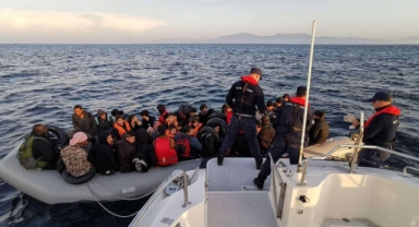 Sahil Güvenlik 158 düzensiz göçmeni kurtardı