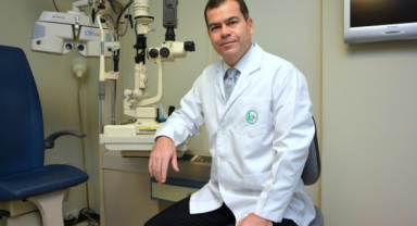 Sarı noktaya göz içi mercek tedavisi 