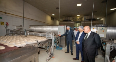 Soyer: 5 TL'ye ekmek satmaya devam edeceğiz