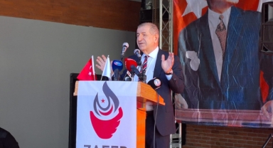 Ümit Özdağ da katıldı... Zafer Partisi'nin adayları görücüye çıktı