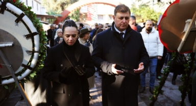 Zübeyde anne vefatının 101. yılında mezarı başında anıldı