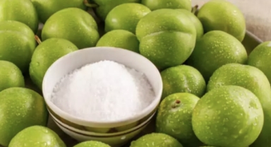 1 kilogram yeşil erik 3 gram altın fiyatına denk geliyor