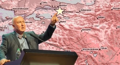 Ahmet Ercan'dan Gemlik depremi açıklaması 