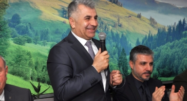 AK Partili Tunç: Yorgun Karabağlar’a can vermeye geliyoruz