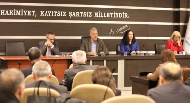 Başkan Engin'den mecliste beş yıl değerlendirmesi 