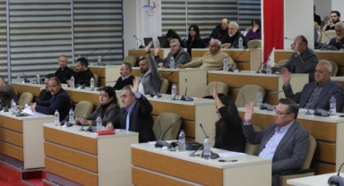 Bayraklı Meclisi'nde onandı: İsimleri sosyal tesislerde yaşayacak