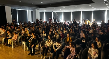 Bornovalı minikler tatilde eğlenceye doydu