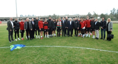 CHP Karşıyaka Adayı İşçimenler Ünsal: “Karşıyaka sporun başkenti olacak”